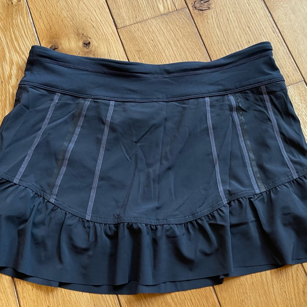 Athleta Gray Skirt size 6